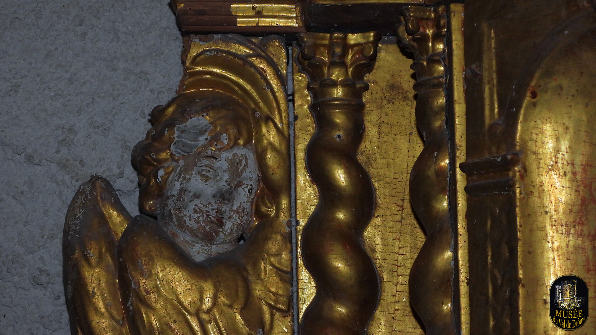 Autel_monastere_Visitation_Crest_chapelle_Saint_Roch_UHD_HD_MVD_DSCN8387.jpg