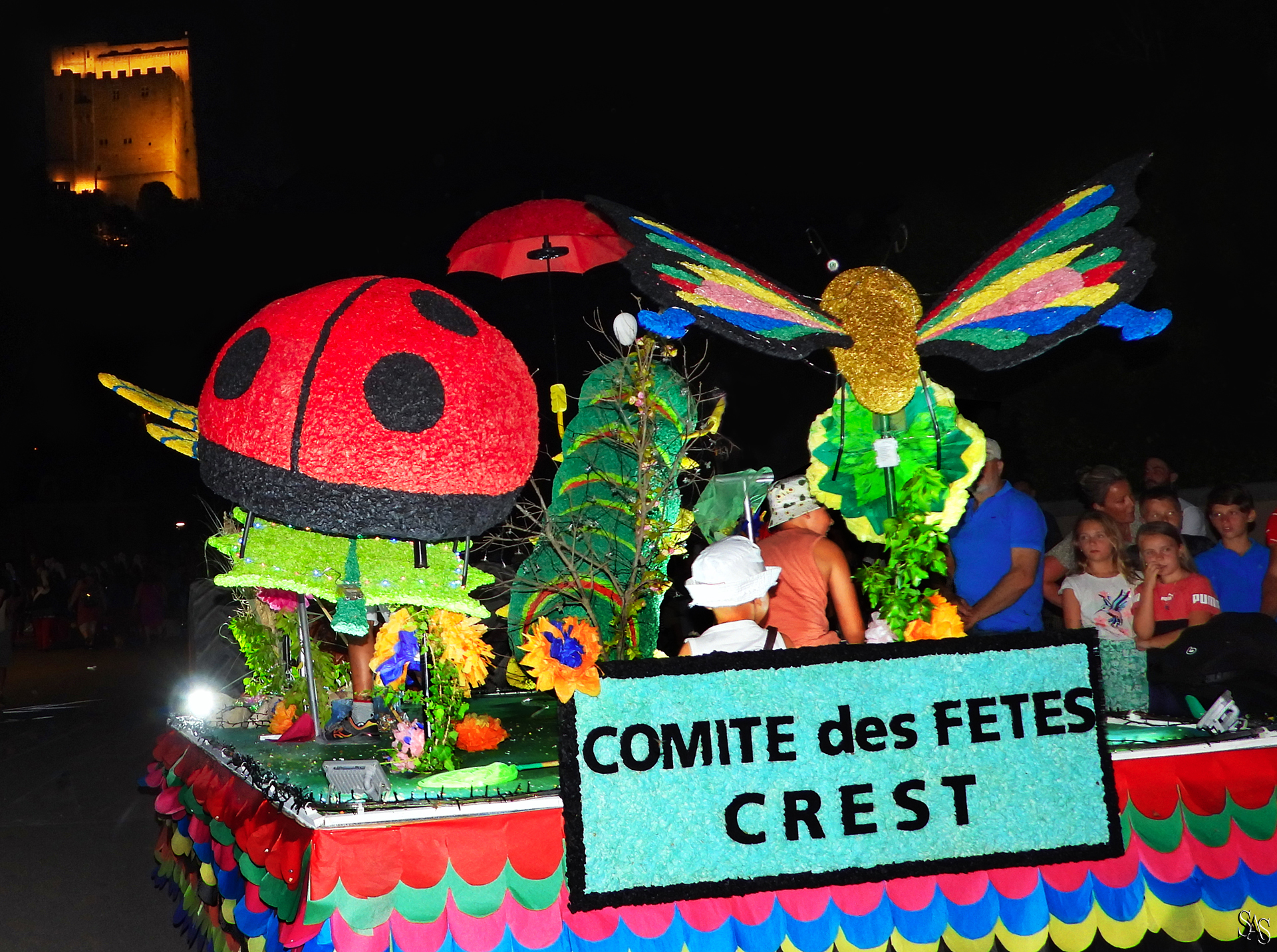 Corso_fetes_Saint_Pierre_2025_photographie_Serge_Andre_Sargentini_UHD_HD_rec_DSCN8296.jpg