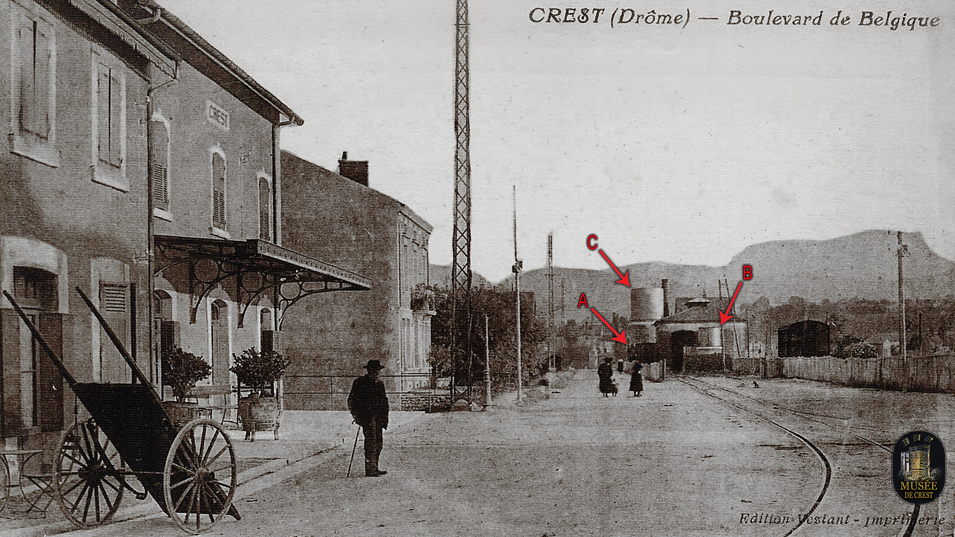 Crest_ancienne_route_Imperiale_gare_tramway_HD_MDC.jpg
