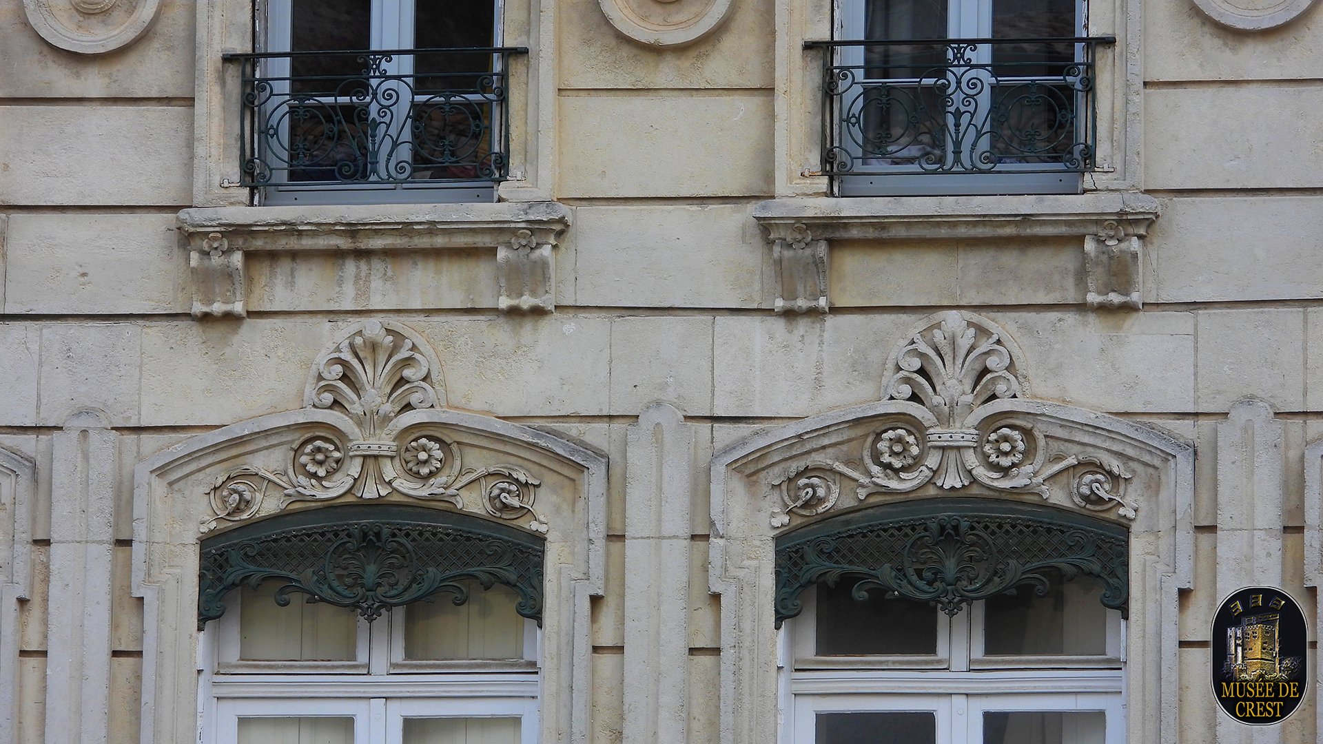 Immeuble_Argod_facade_Crest_UHD_HD_DSCN8788.jpg