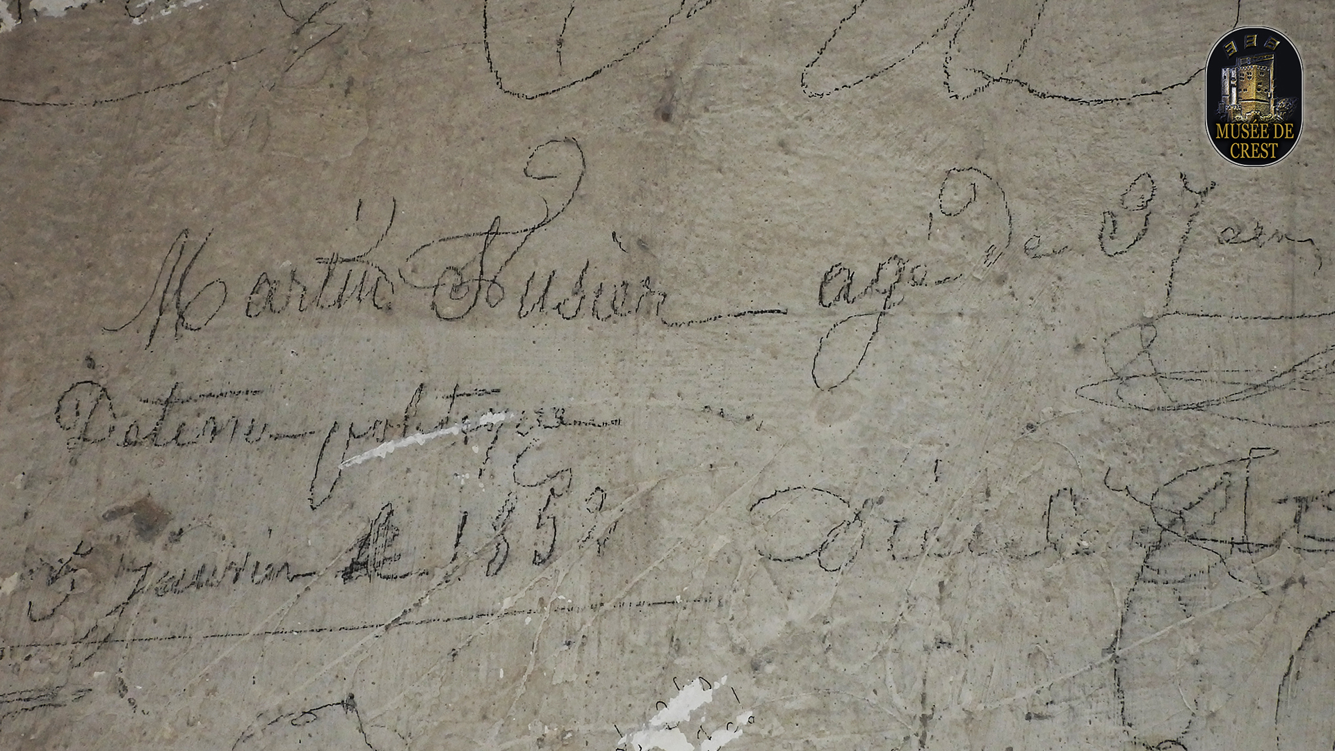 tour_de_Crest_graffitis_prisonniers_coup_etat_1851_HD_UHD_DSCN3274.jpg